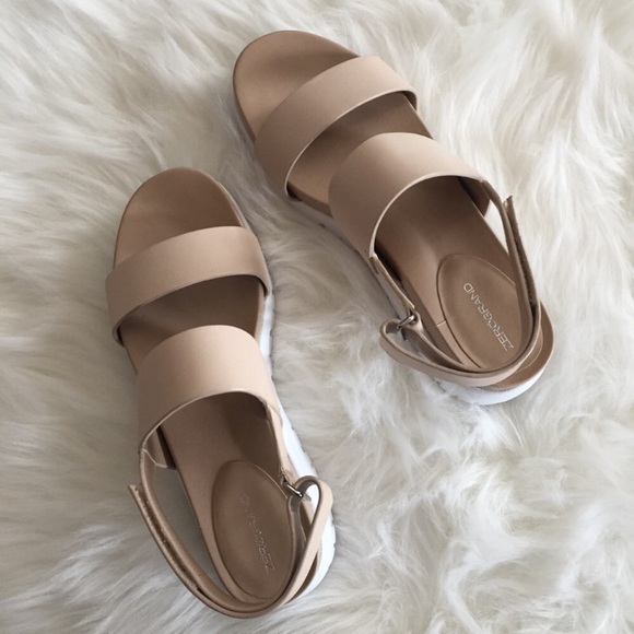ella grand slide sandal
